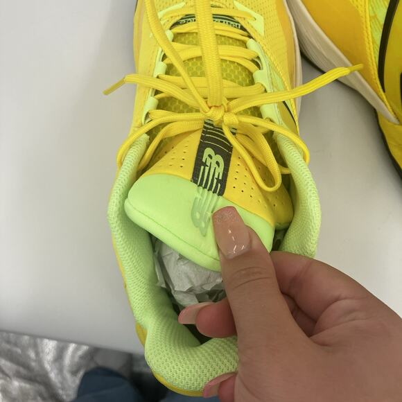 New Balance Two WXY v4 Mens Size 10 Basketball Shoes Lemon Lime NEW BB2WYRT4 main image 9
